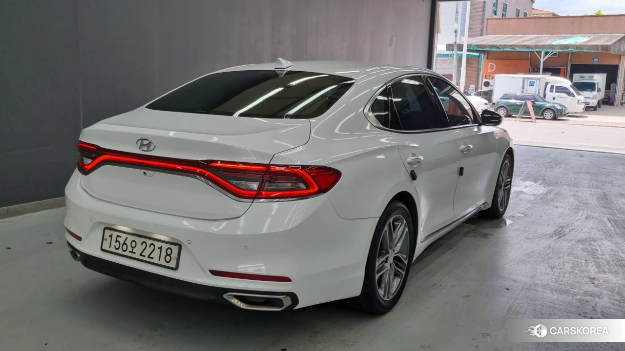 Hyundai Grandeur IG id 4626411 из Кореи 9