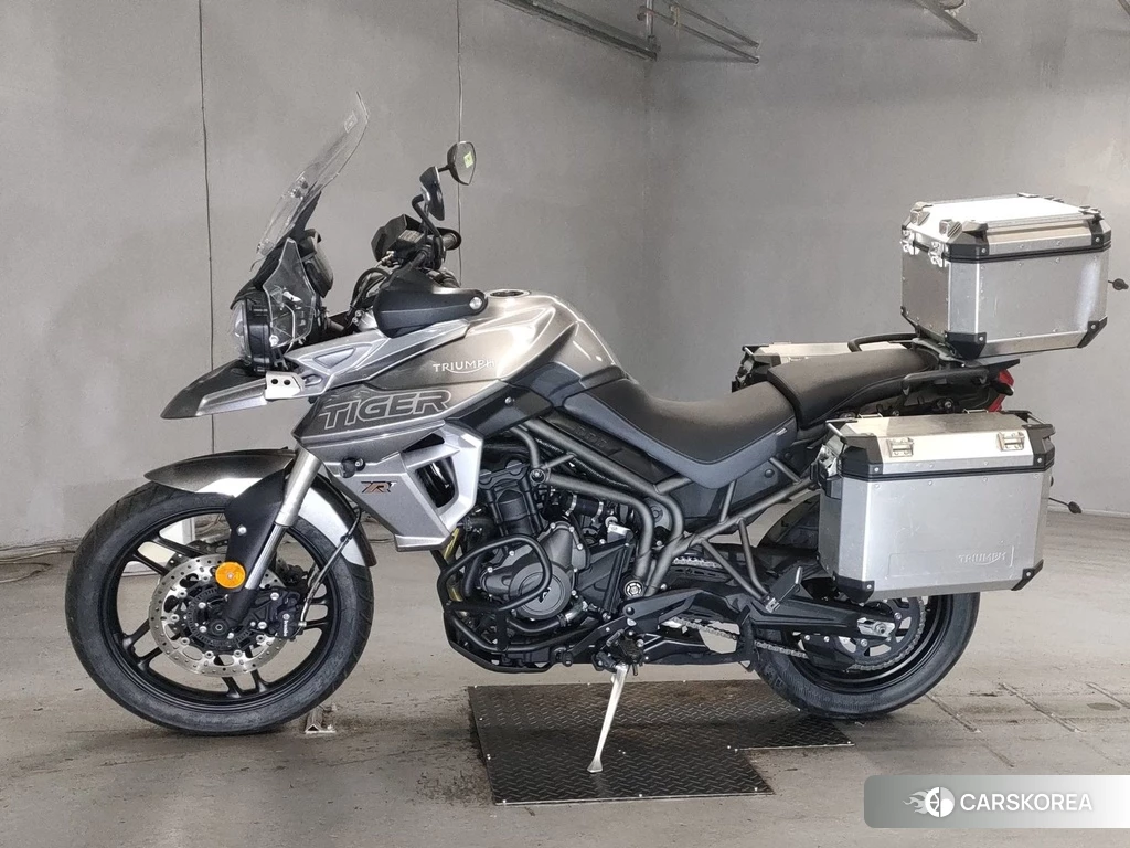 Проданный Triumph TIGER 800XRT 2019 из Японии