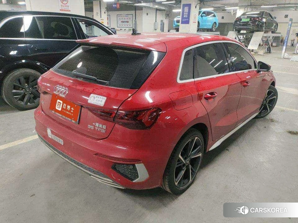 Audi A3 2022 Красный из Китая, фото 5