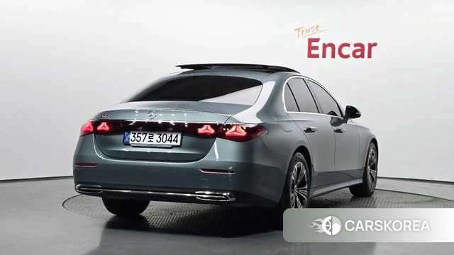 Mercedes-Benz E-Class W214 id 3963358 из Кореи 12