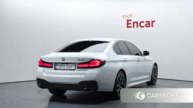 BMW 5 Series (G30) id 3572588 из Кореи 12