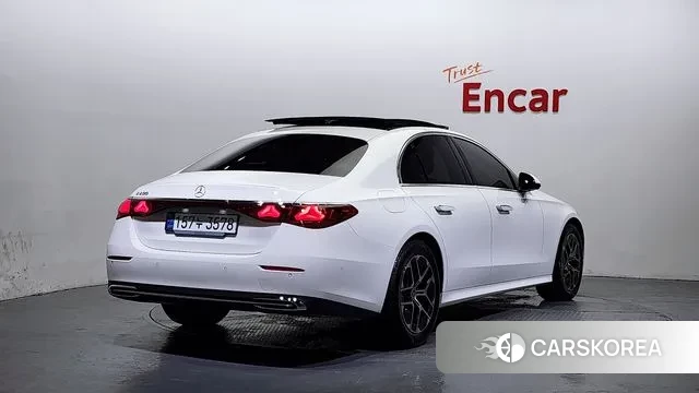 Mercedes-Benz E-Class W214 id 3619851 из Кореи 12