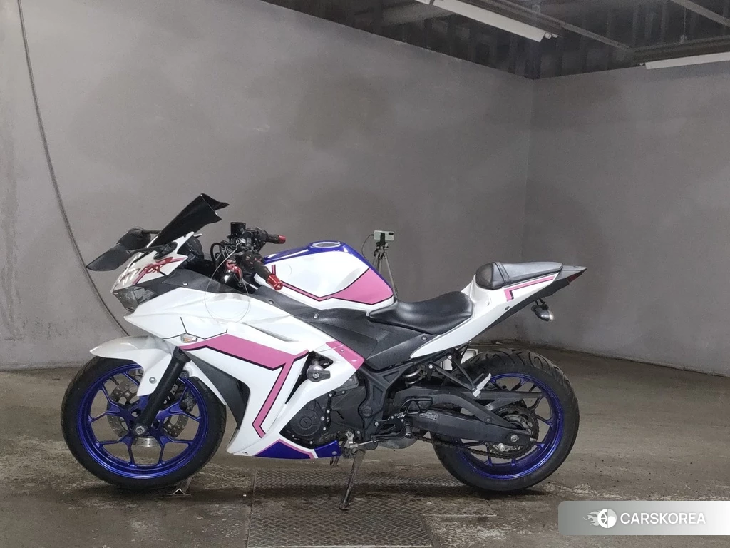 Проданный Yamaha YZF-R25 2014 из Японии