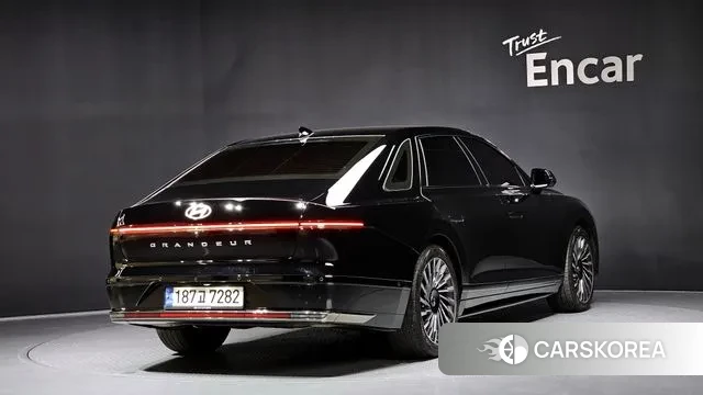 Hyundai Grandeur Hybrid (GN7) id 2884171 из Кореи 12