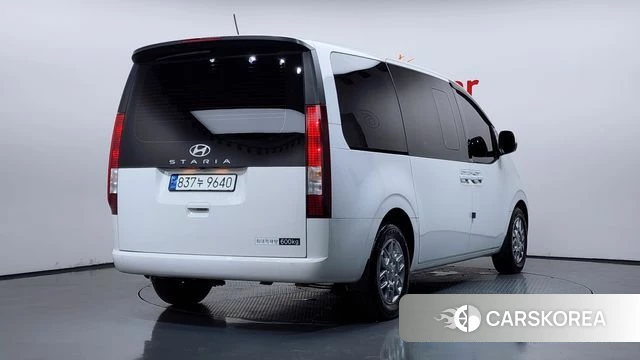 Hyundai Staria id 4505829 из Кореи 12