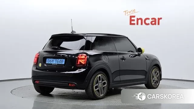 Mini Cooper Electric id 3295174 из Кореи 12