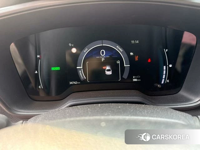 Toyota Corolla 2023 Белый из Китая, фото 2