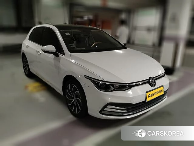 Volkswagen Golf 2021 Белый из Китая, фото 2