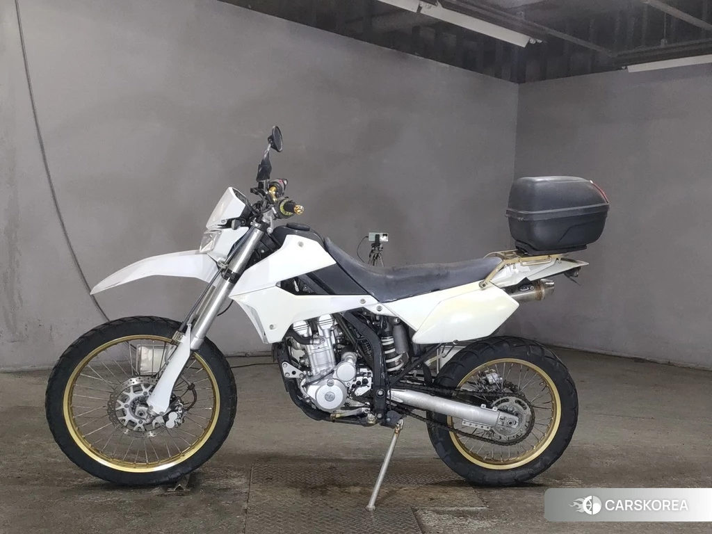 Проданный Kawasaki KLX250 2011 из Японии