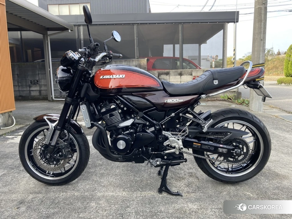 Проданный Kawasaki Z900RS 2018 из Японии