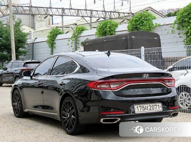 Hyundai Grandeur IG id 4595829 из Кореи 12