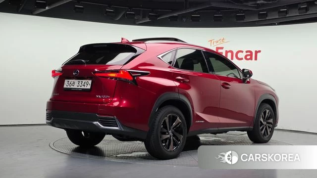 Lexus NX300h id 4620474 из Кореи 12