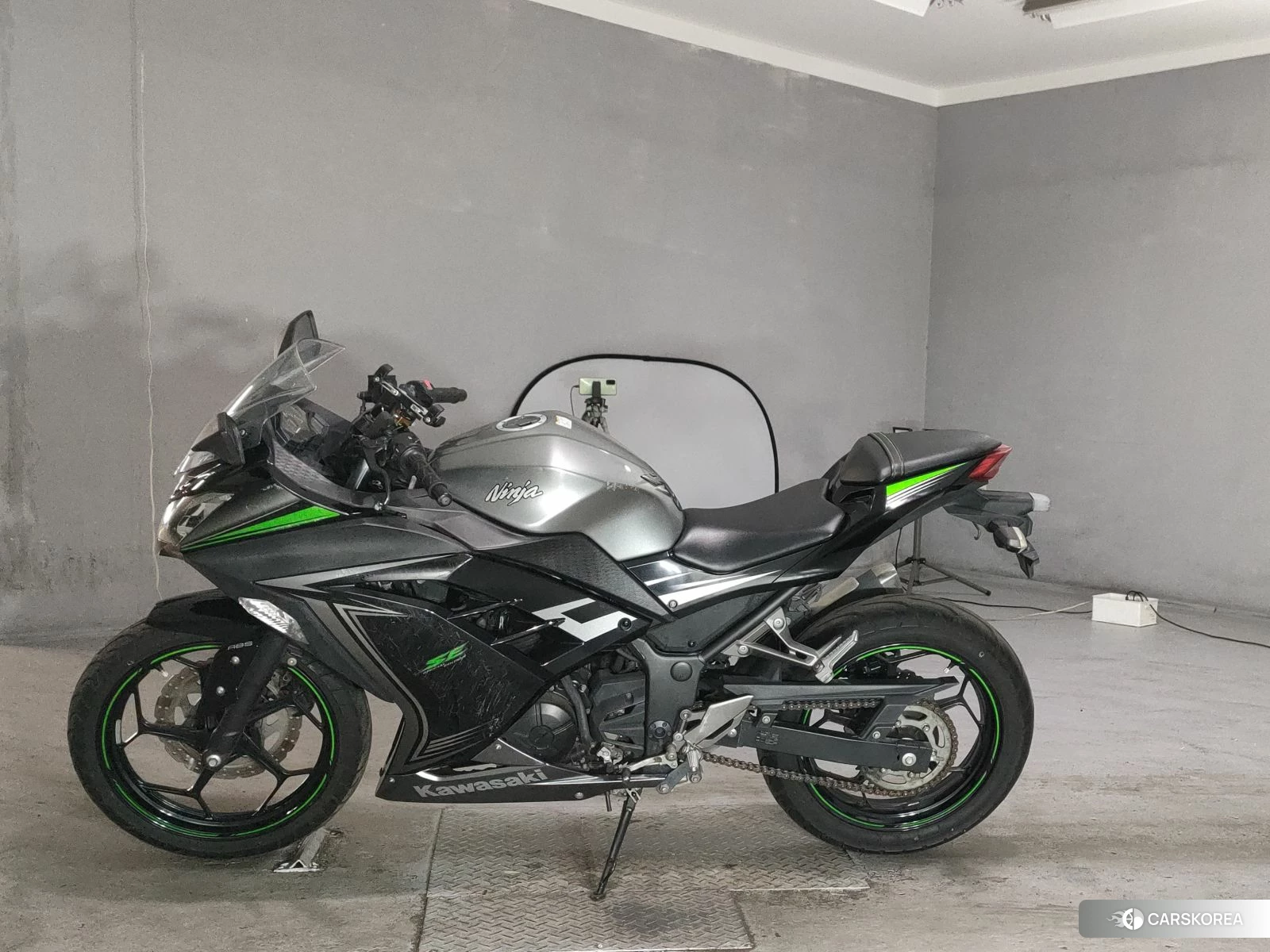 Проданный Kawasaki NINJA 250 2015 из Японии