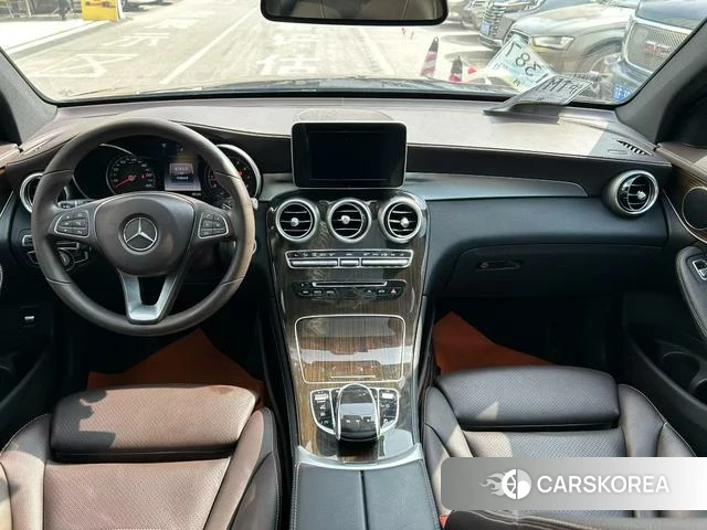 Mercedes-Benz GLC 2018 Черный из Китая, фото 2