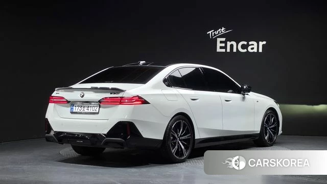 BMW 5 Series (G60) id 4757383 из Кореи 12
