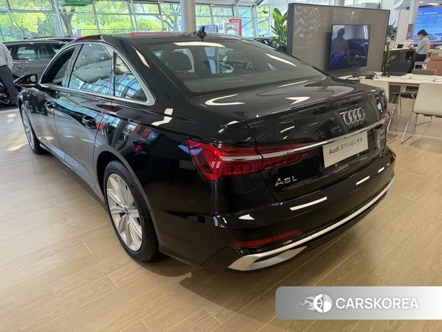 Audi A6L 2024 Черный из Китая, фото 2