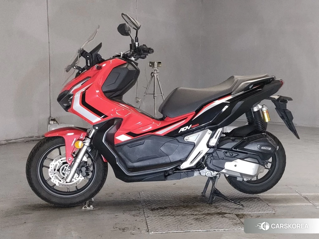 Проданный Honda ADV150 2019 из Японии