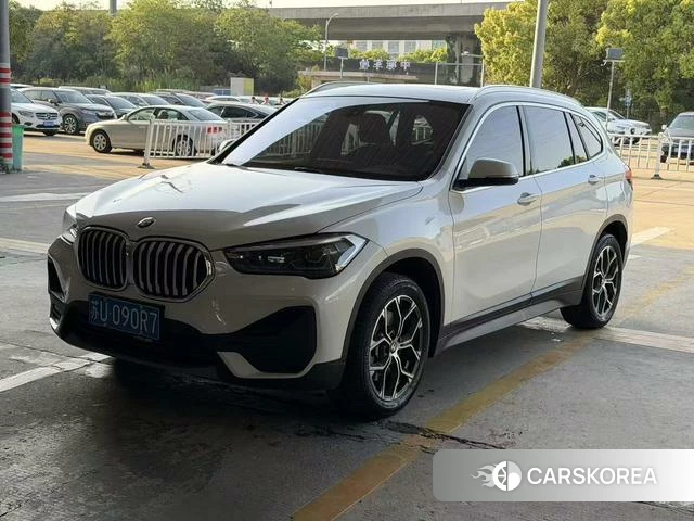 BMW X1 2021 Белый из Китая, фото 2