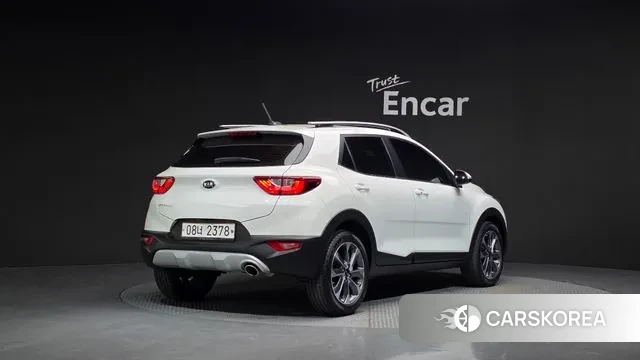 Kia Stonic id 3413411 из Кореи 12