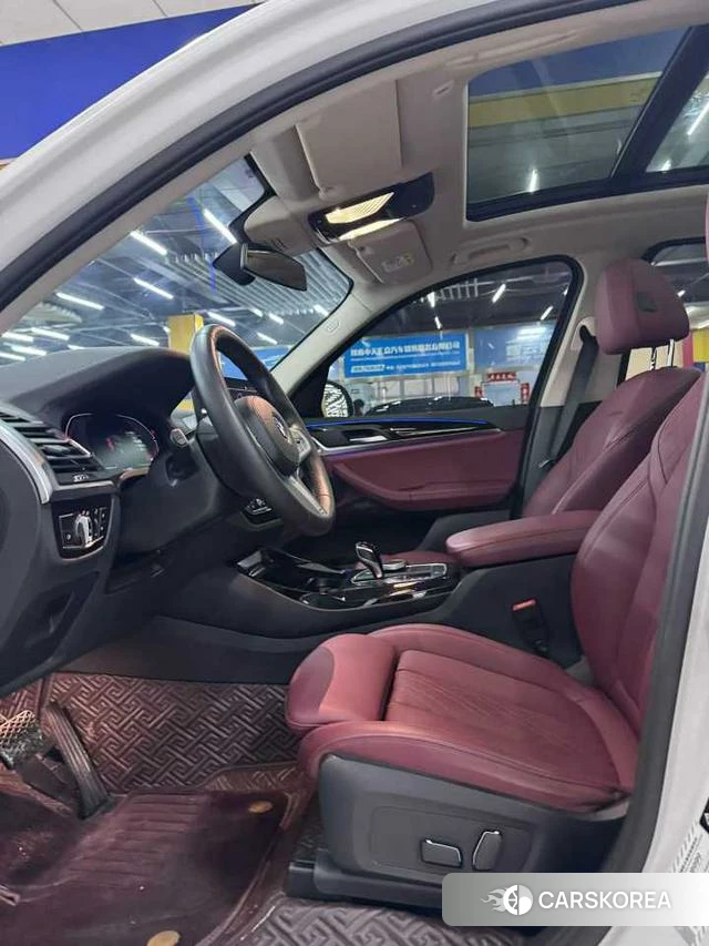 BMW X3 2024 Белый из Китая, фото 2