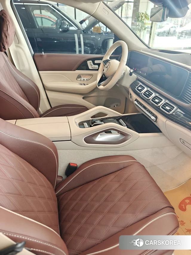 Mercedes-Benz Maybach GLS 2026 Черный из Китая, фото 3