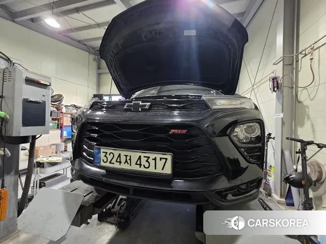 Chevrolet (GM Daewoo) Trailblazer 2021 Черный из Кореи, фото 2