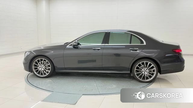Mercedes-Benz E-Class W213 id 4524744 из Кореи 12