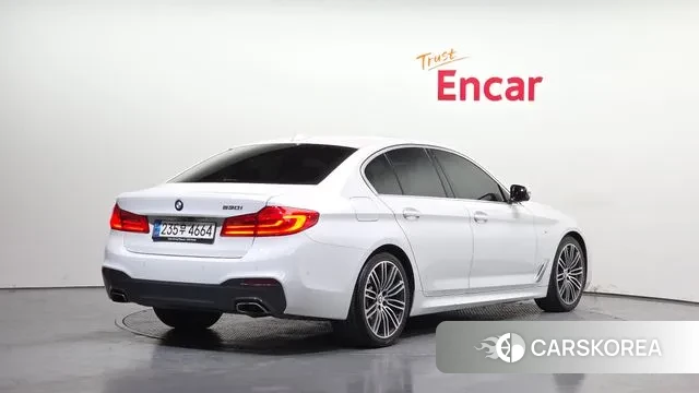 BMW 5 Series (G30) id 3651053 из Кореи 12