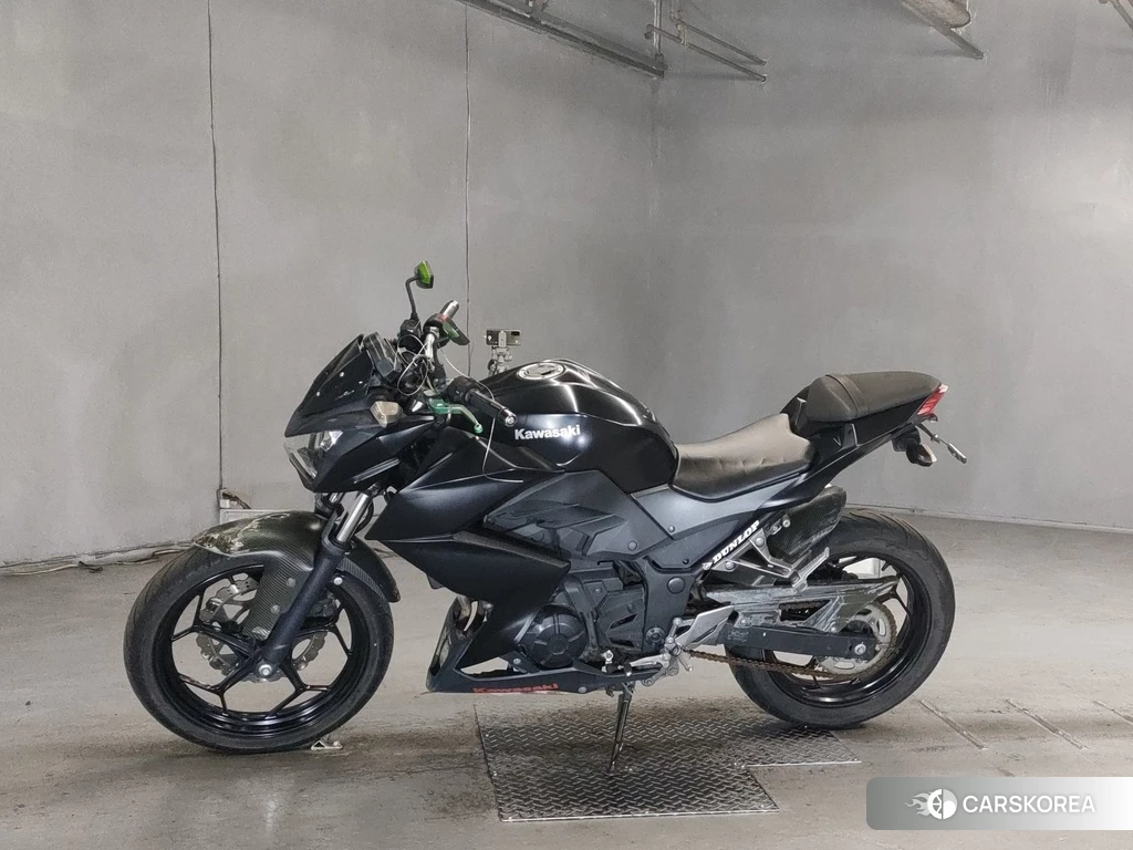 Проданный Kawasaki Z250 2013 из Японии