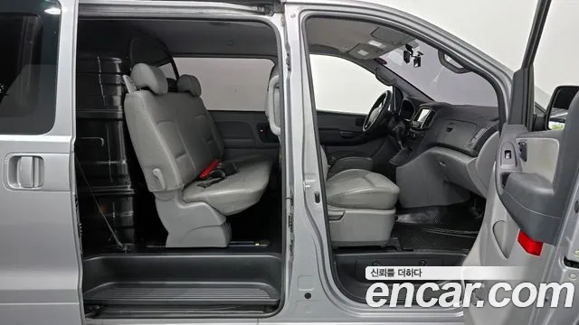 Hyundai The New Grand Starex id 2703647 из Кореи 12