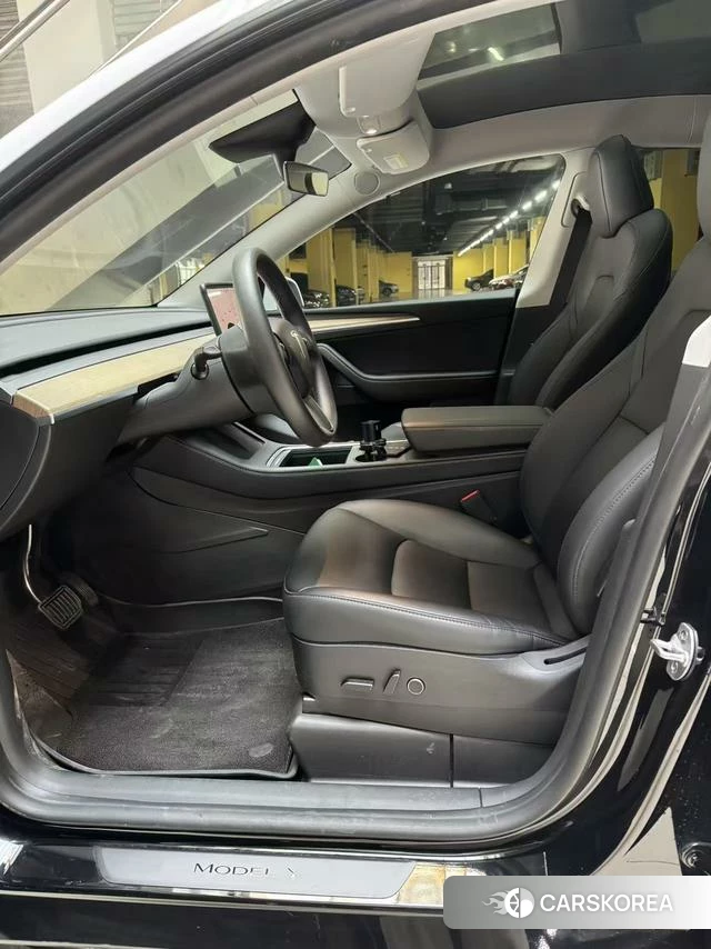 Tesla Model Y 2023 Другой из Китая, фото 2