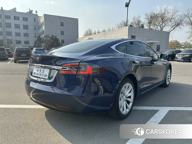 Tesla Model S id 4208250 из Китая 12