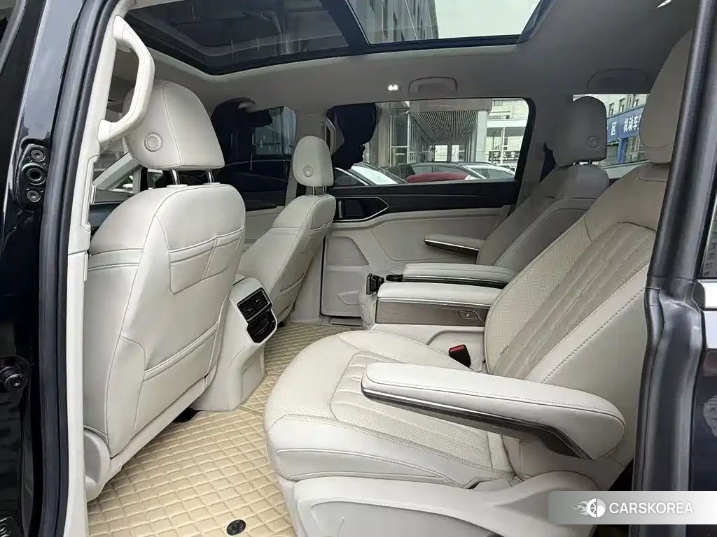 Volkswagen Viloran 2024 Черный из Китая, фото 2