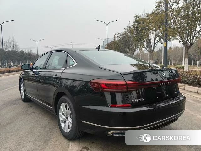 Volkswagen Passat PHEV 2025 Черный из Китая, фото 2