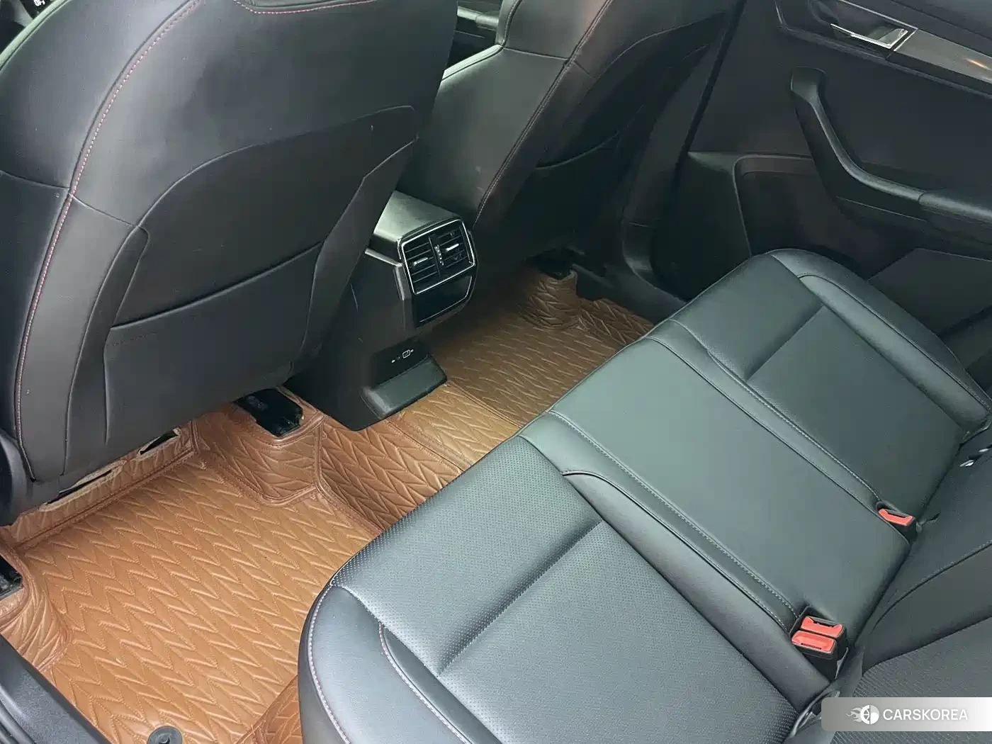 Skoda Karoq id 4629114 из Китая 12