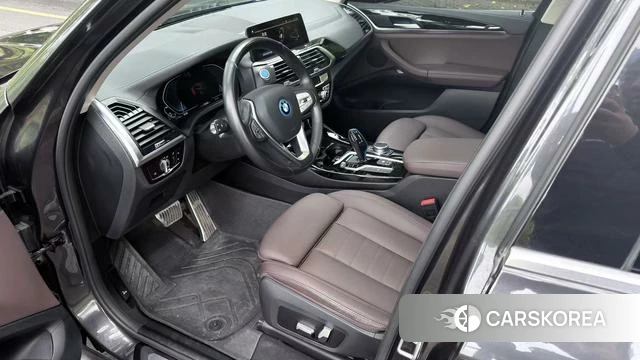 BMW iX3 2021 Черный из Китая, фото 2