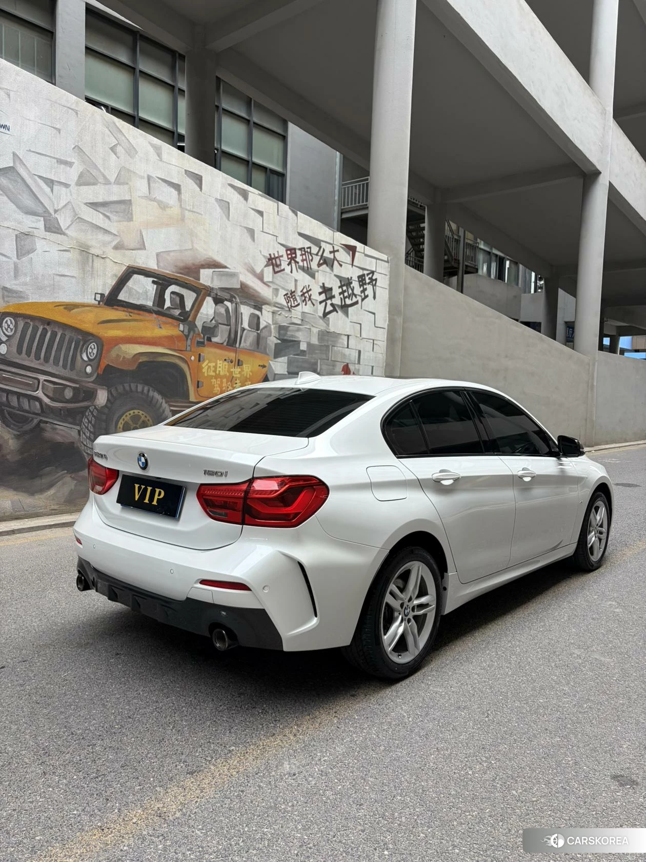 BMW 1 series id 4479328 из Китая 11