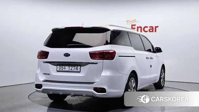 Kia The New Carnival id 4557876 из Кореи 12