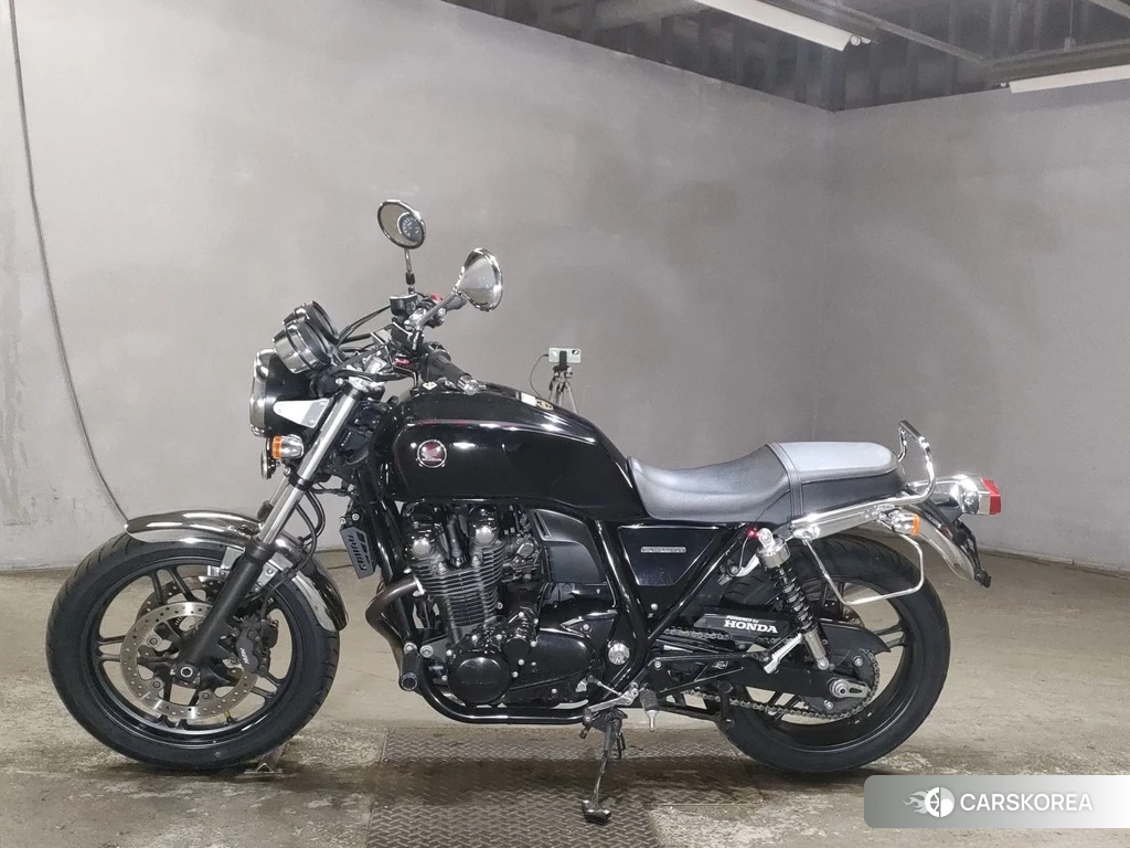 Проданный Honda CB1100 2015 из Японии, фото 2