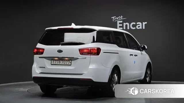 Kia The New Carnival id 3055590 из Кореи 12