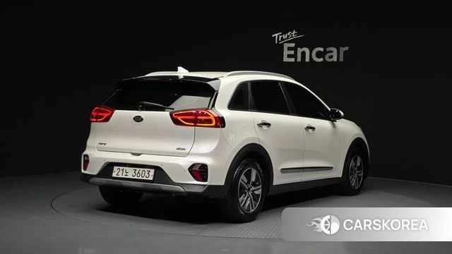 Kia The New Niro id 3924685 из Кореи 12