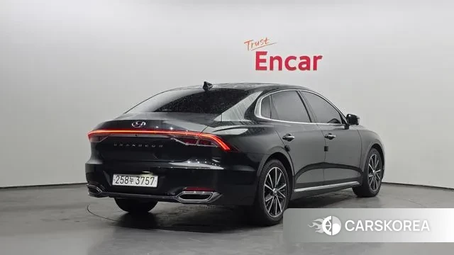 Hyundai The New Grandeur IG id 3592632 из Кореи 12