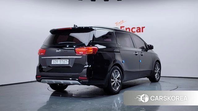 Kia The New Carnival id 3808354 из Кореи 12