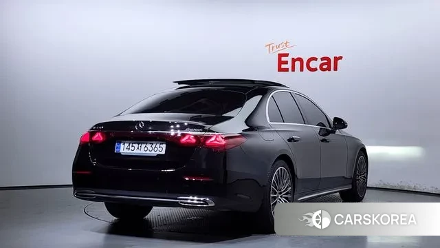 Mercedes-Benz E-Class W214 id 3057836 из Кореи 12