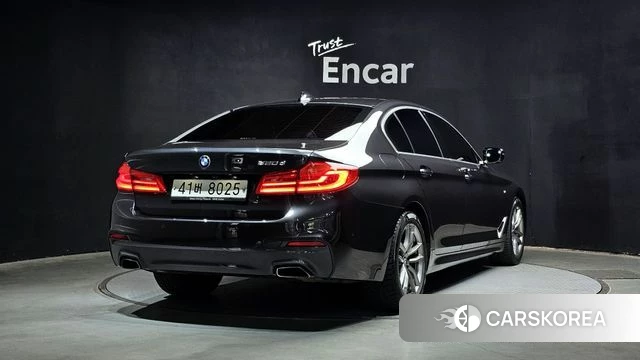 BMW 5 Series (G30) id 4305274 из Кореи 12
