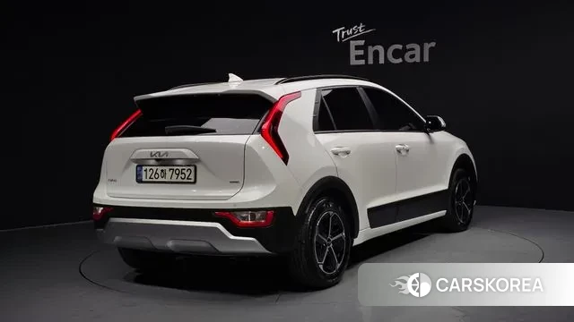 Kia Di Ol Nu Niro id 3348741 из Кореи 12