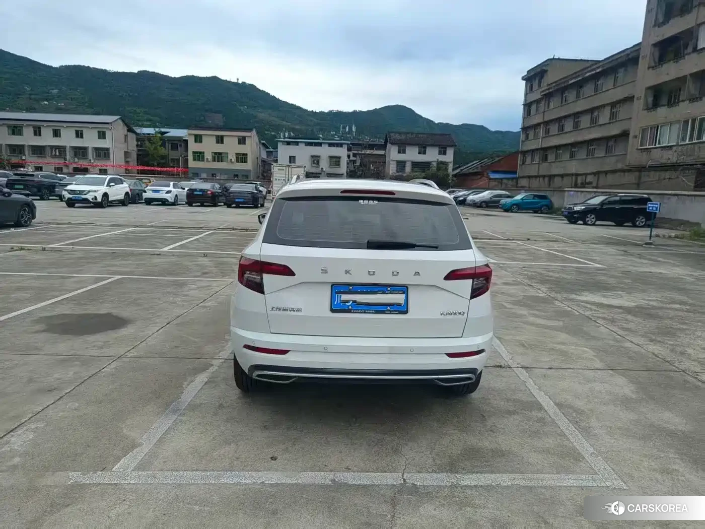 Skoda Krok 2023 Белый из Китая, фото 3
