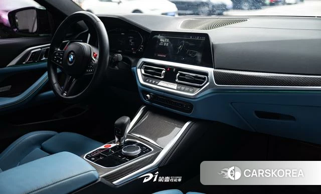 BMW M4 2023 Серебристо-серый из Китая, фото 3