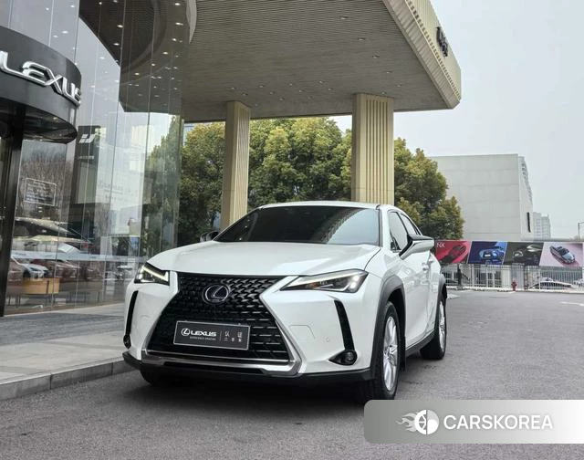 Lexus UX id 4209264 из Китая 9