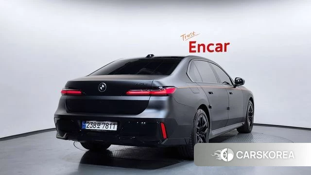 BMW 7 Series (G70) id 3902991 из Кореи 12